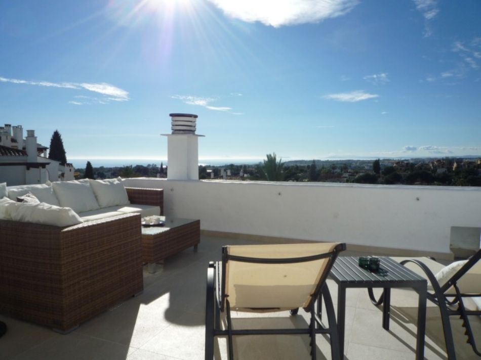 New Listing! Amazing penthouse with sea views...